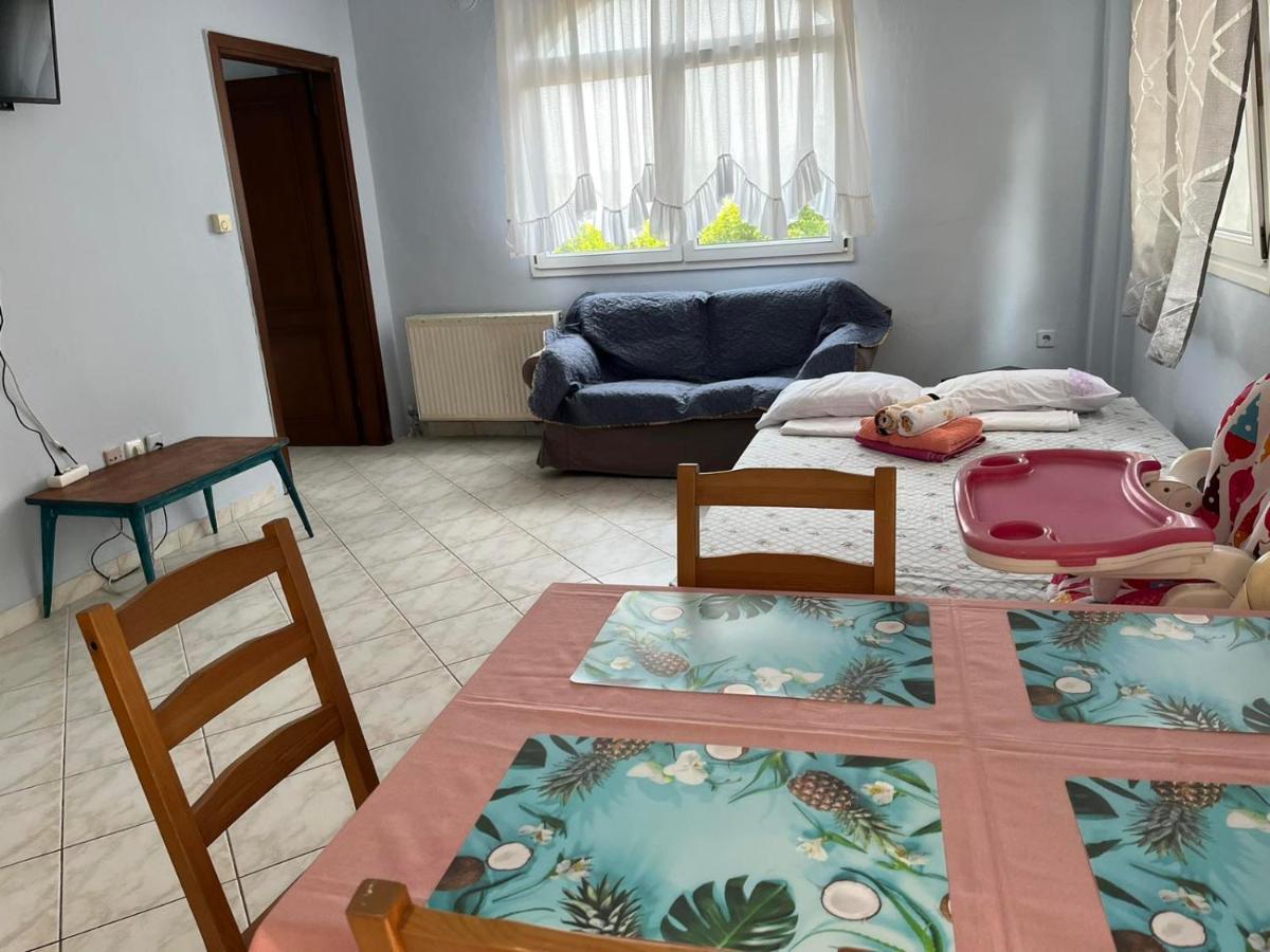 Family Garden Apartment Nea Michaniona Exterior photo