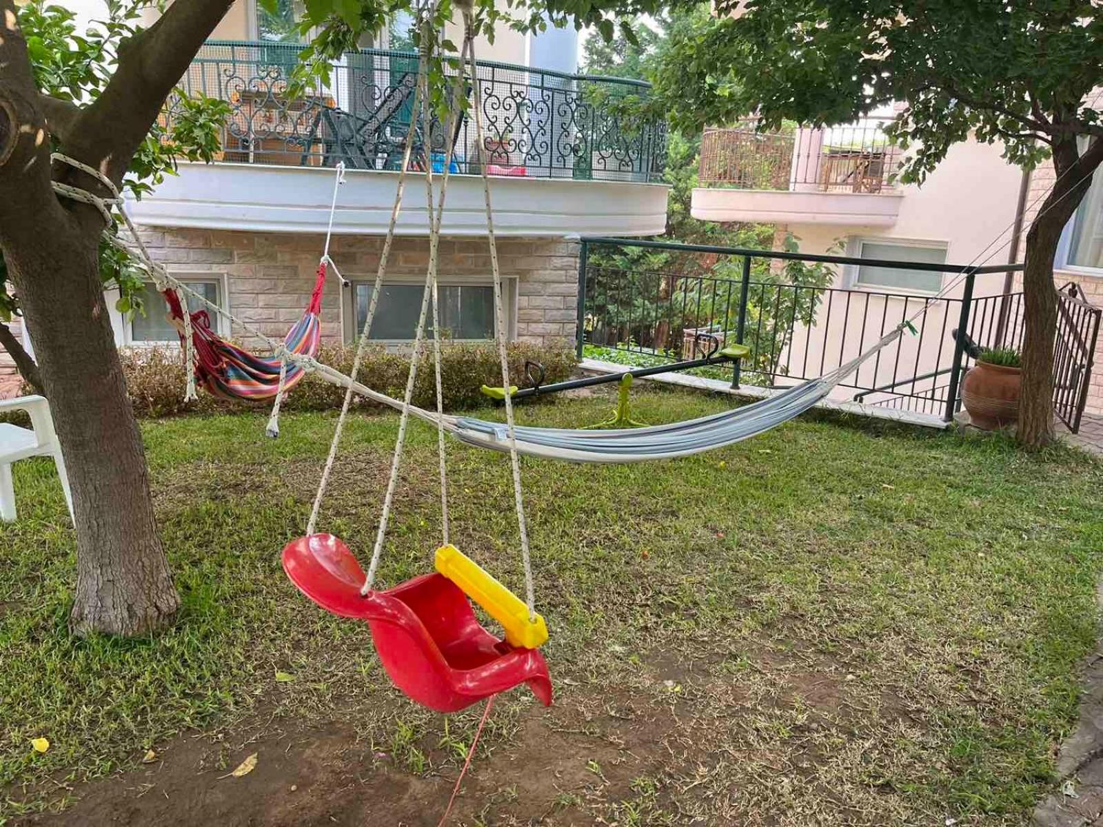 Family Garden Apartment Nea Michaniona Exterior photo